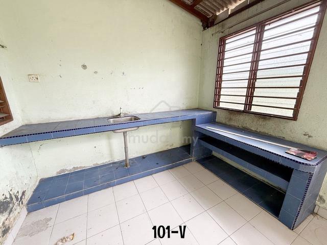 Kitchen Extended Great For Invesment 1 Sty House Taman Maznah Klang 1