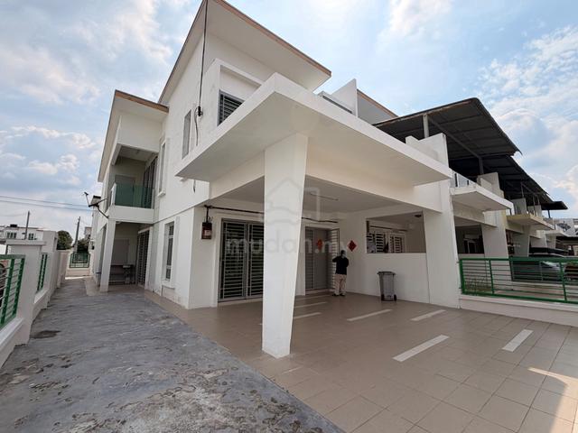 End Lot Sendayan Seremban House Sale 1