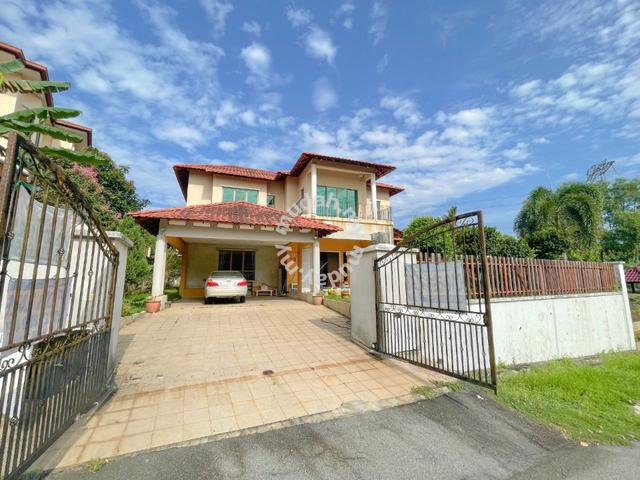 GATED GUARDED Freehold Cheapest Bungalow House Bandar Seri Putra Bangi 1
