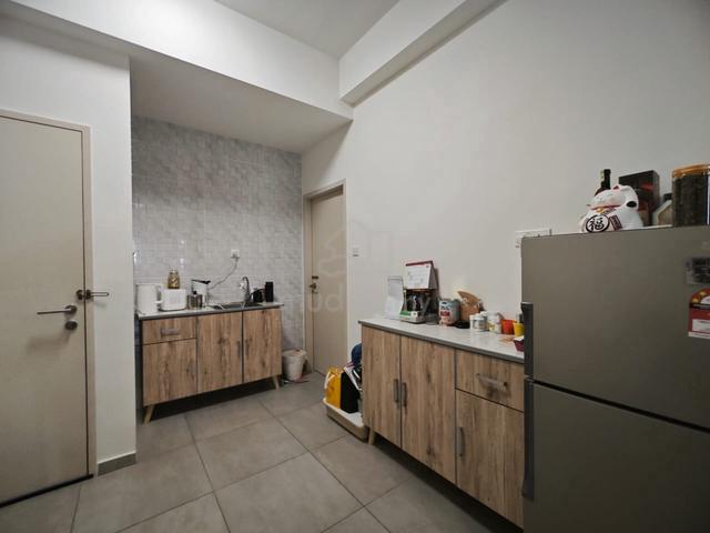 The Quartz Residence 2