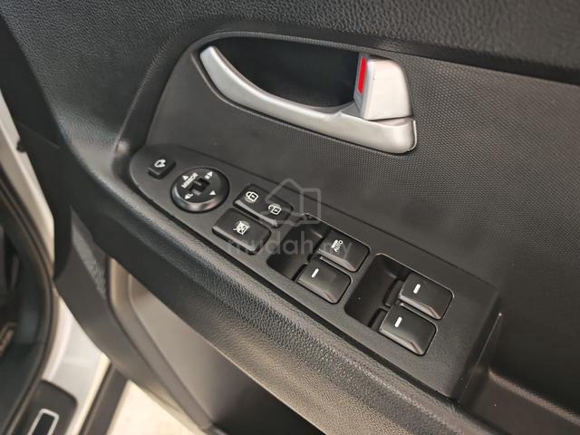 2014 Kia Sportage AWD 2.0 (A) B/ListBolehLoanKedai - 5