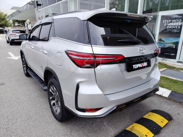 Toyota FORTUNER 2.8VRZ (A) 2,730km Full S/Record - 5