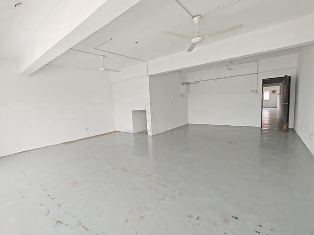 Shoplot For Rent @ Jalan TS 6, Subang Jaya 1