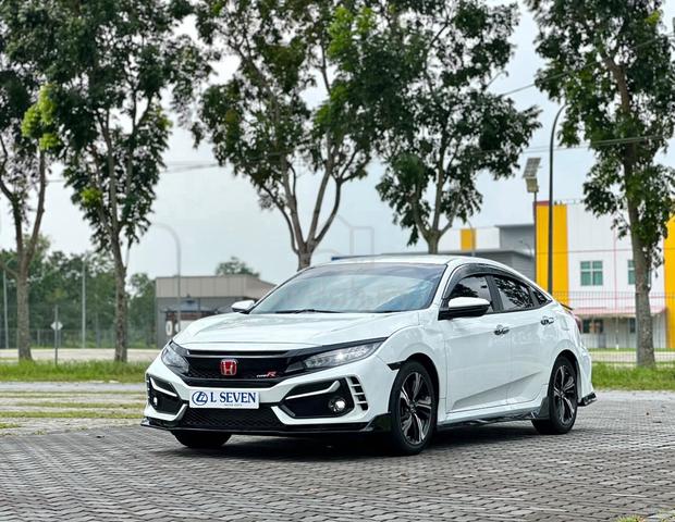 2017 Honda CIVIC 1.5 TC-PREMIUM (A) - 2