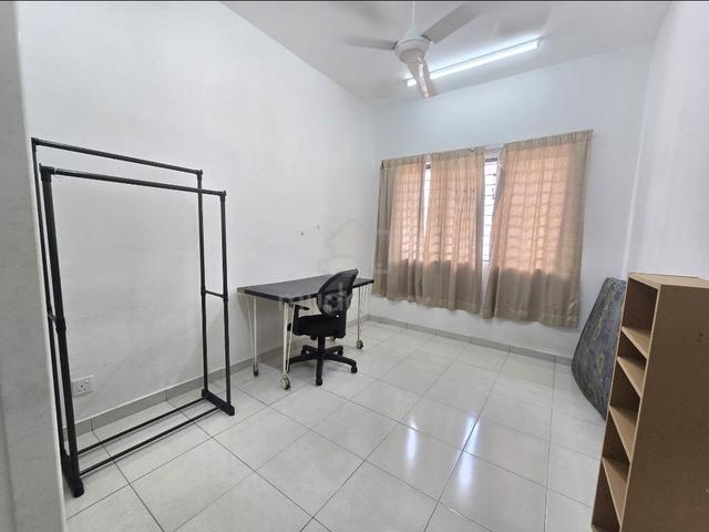 ROOM TO RENT BILIK SEWA Setia Alam - Rumah di Setia Permai 3 1