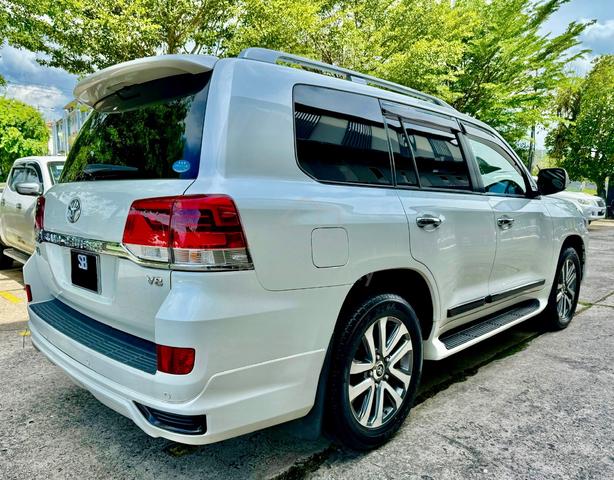 2016 Toyota LANDCRUISER 4.6 ZX (A) HIGH SPEC - 4