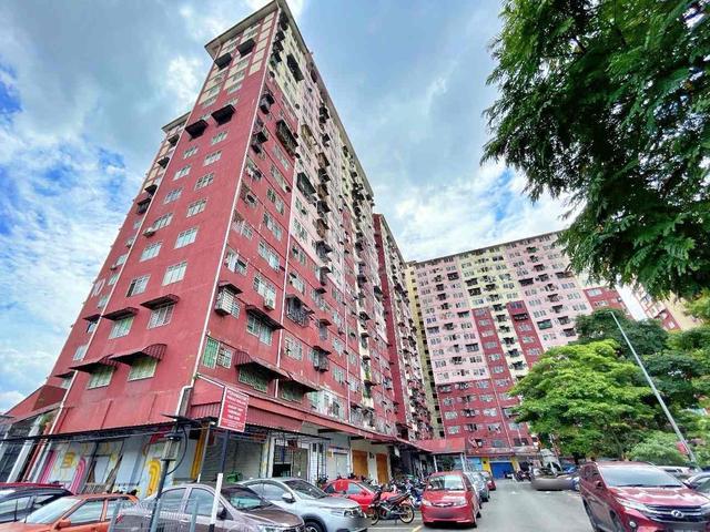Desa Mentari Flat (Block 7) 1