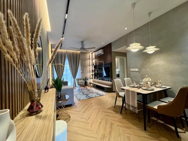 Raintree Residence 1