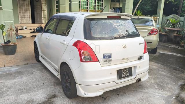 2011 Suzuki SWIFT 1.5 GX FACELIFT (A) - 3