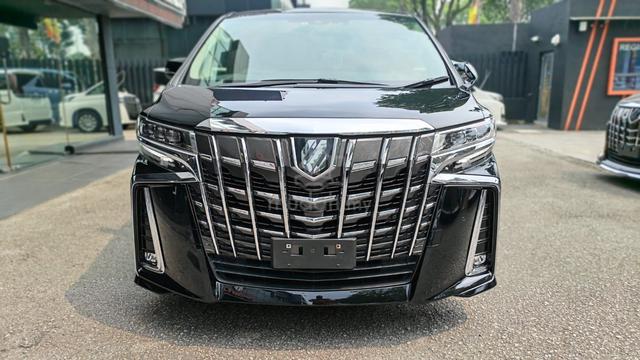 2021 Toyota Alphard Sc Low MILEAGE - 3