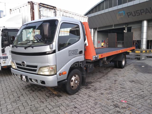 Hino XZU 415 Towing Car Carrier - photo 2 of 6