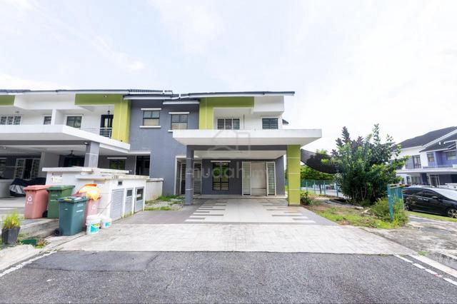 SPACIOUS Double Storey SUPERLINK CORNER LOT Presint 11 Putrajaya 1