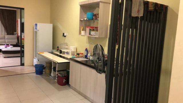 Shop unit For Sale Located at Trinity Hub at Jalan Datuk Tawi Sli 4