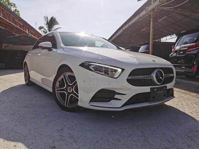 PANO ROOF 2022 Mercedes Benz A180 1.3 AMG LINE - 2