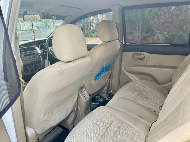2015 Nissan GRAND LIVINA 1.6 CLASSIC/COMFORT (A) - 4
