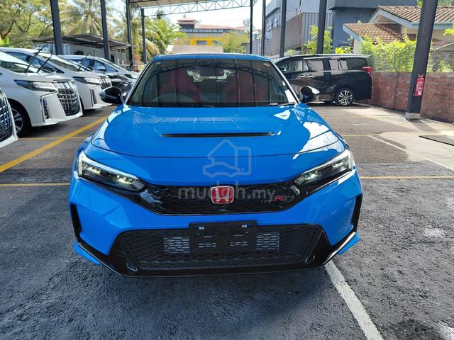 CIVIC 2.0 TYPE R FL5 - 6 Speed (M) 4 Door 6A - 3