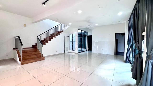 Adda Height Grey Stone, Bandar Dato Onn Double Storey Cluster House 1