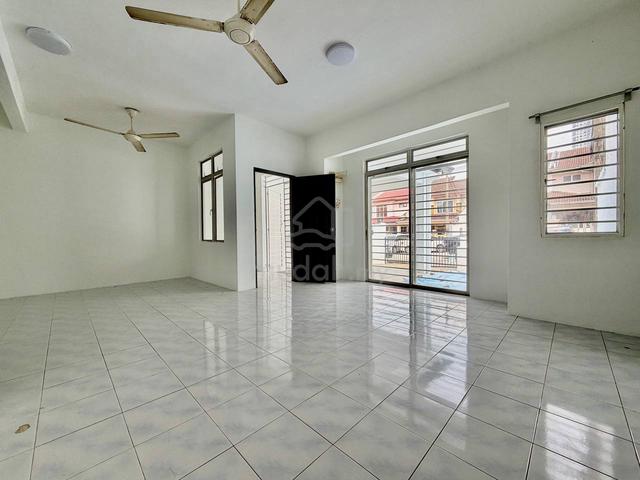 Double Storey Taman Puncak Jalil, PUJ 7 Seri Kembangan 22x70 1