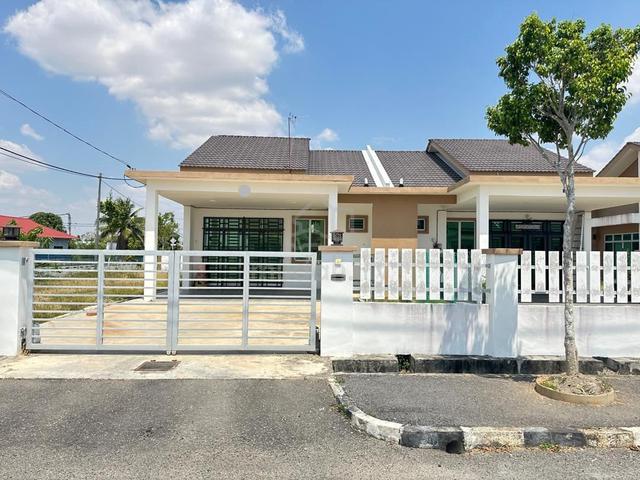 Semi D 1 Tingkat (Corner Lot) - Taman Kelisa - Ayer Hitam, Kerpan 1