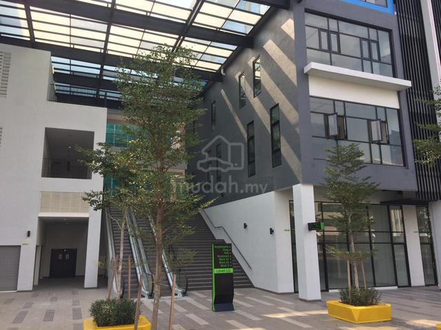 Renovated Retail Corner Lot in CBD3 for Sale 1