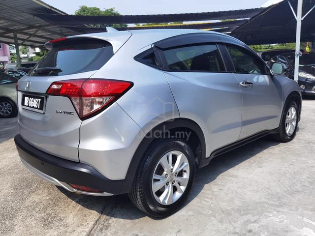 Honda HR-V 1.8 V Spec1 Owner Siap Tukarnama Nama - 3