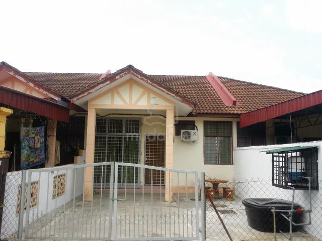 Rumah Pinggir Bandar Kota Bharu untuk disewa 1