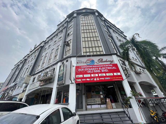 WISMA MUTIARA PUCHONG Old Klang Road 1