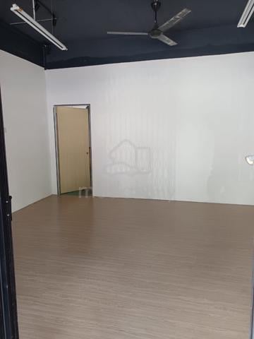 Austin Perdana 2/xx @ Mount Austin (Ground Floor Shop Lot For Rent) 1
