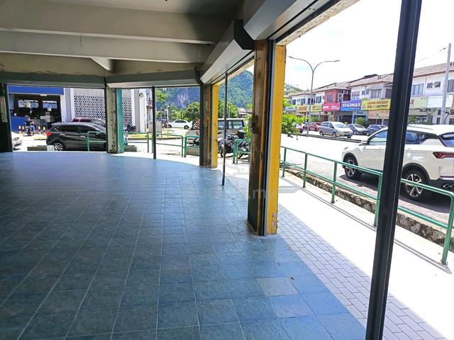 Taman Sri Gombak CORNER Shop Lots For Rent 1