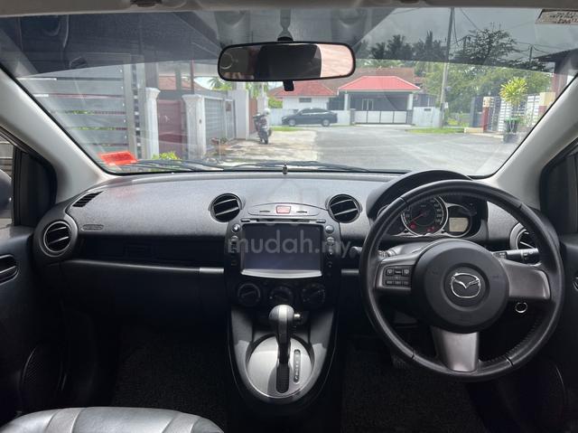 2012 Mazda 2 1.5 Sedan ( A) - 4