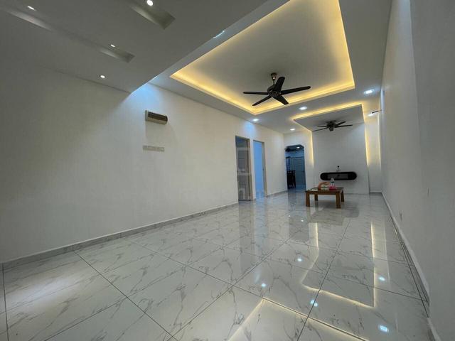 (Open Facing) Bandar Putra, Kulai 2