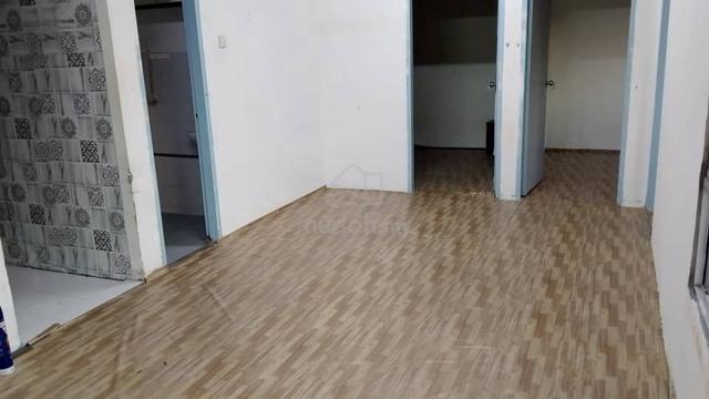 Taman Mutiara Apartment 4