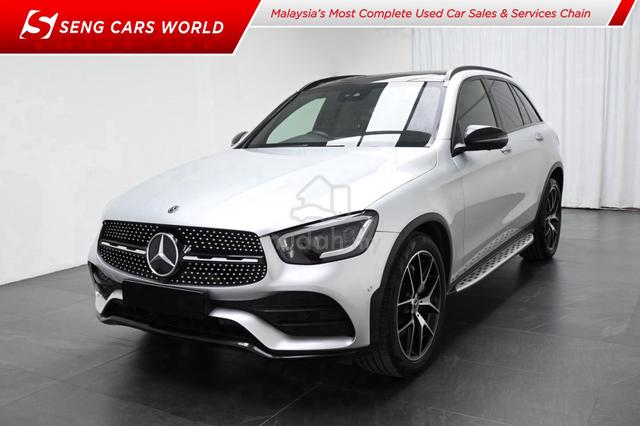 2019 Mercedes Benz GLC300 4MATIC 2.0 FULL-SERVICE - 1