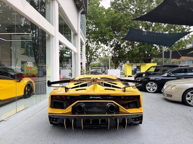 2013 Lamborghini AVENTADOR 6.5 LP 700-4 (A) - 2