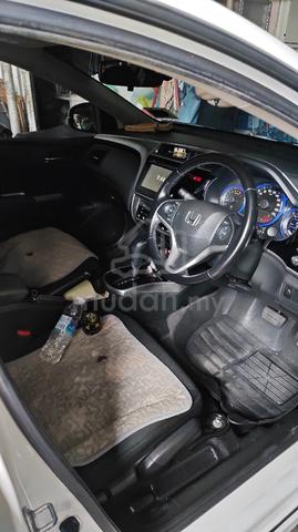 2015 Honda CITY 1.5 V (A) - 5