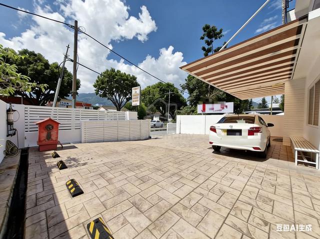 Tanjung Bungah | Main Road | Double Storey Semi-Detached | 2 Storey 1