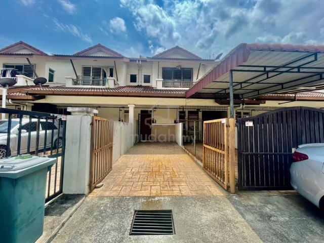 Non Bumi | Bayu Parkville Townhouse Balakong Serdang 1