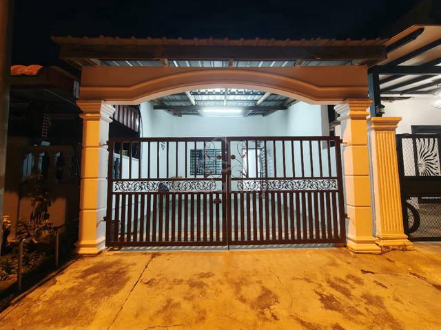 Rumah Bandar Putra, Kulai 1