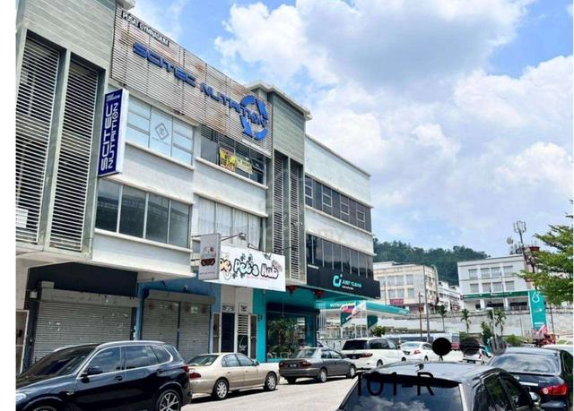 ROI 4.5% Mainroad 3sty Shop Lot Sale‼️Alam Damai Cheras Kuala Lumpur 1