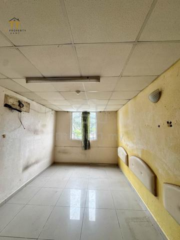 Perai 25 Rooms Old Hotel For Sale/Rent | Hostel & Care Centre 1