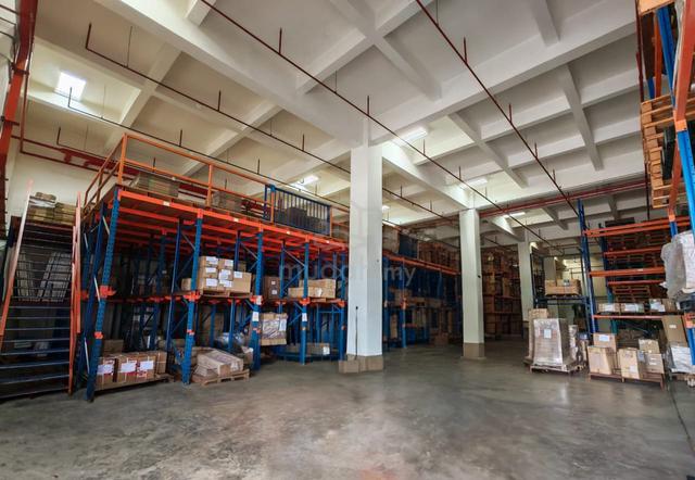 With Water Sprinkler System , Power 1600 Amp , Elevated Loading Bay 1