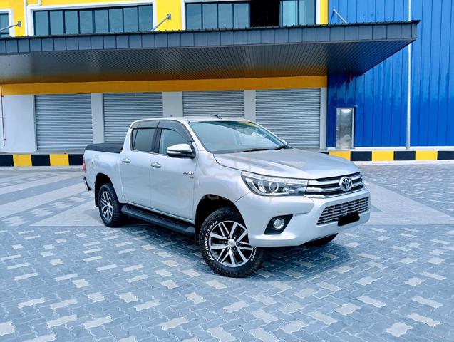 2017 Toyota HILUX 2.8 G VNT MY16 AN120 (A) - 1
