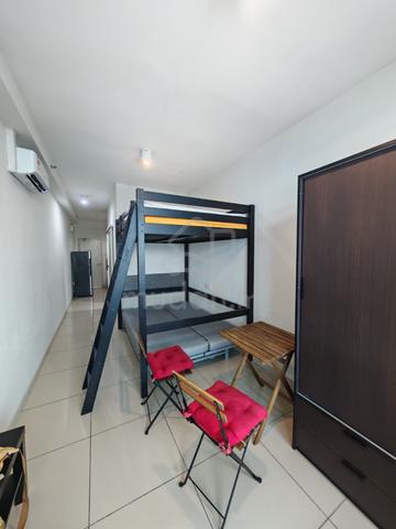 Centrestage Designer Suite 1