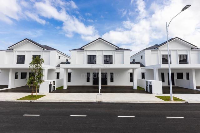 15ft Corner Lot | Facing Open View | Fully Furnish Gated Guarded 1
