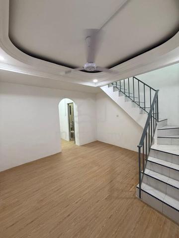 Kluang, Taman Perwira Jaya, 2-Storey Low Cost, Full Loan, Parking Sng 1