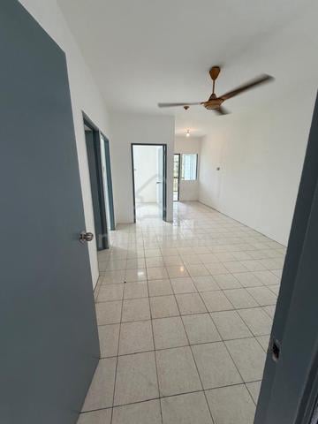 Telipok Ria Apartment 1