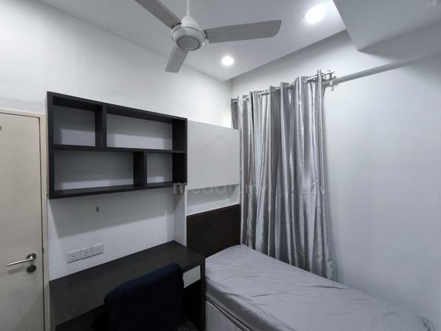 Single Room at Garden Plaza, Cyberjaya 1