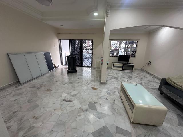 Jalan Lembah / Desa Jaya / Double Storey / Low Deposit 1