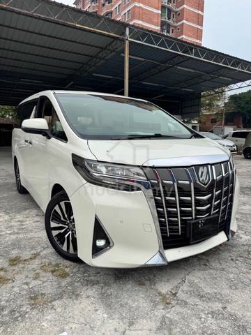 Toyota Alphard 3.5 V6 Facelift 8 Speed Local CBU - 1
