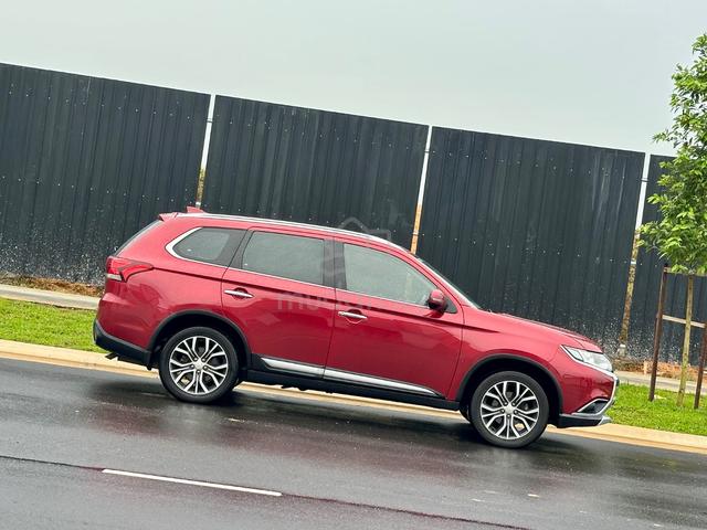 Mitsubishi Outlander 2.0 AWD🔥Full Loan‼️‼️‼️ - 2